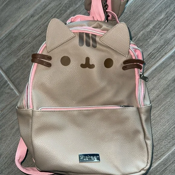 Pusheen mini backpack + two key chain set - Picture 1 of 2